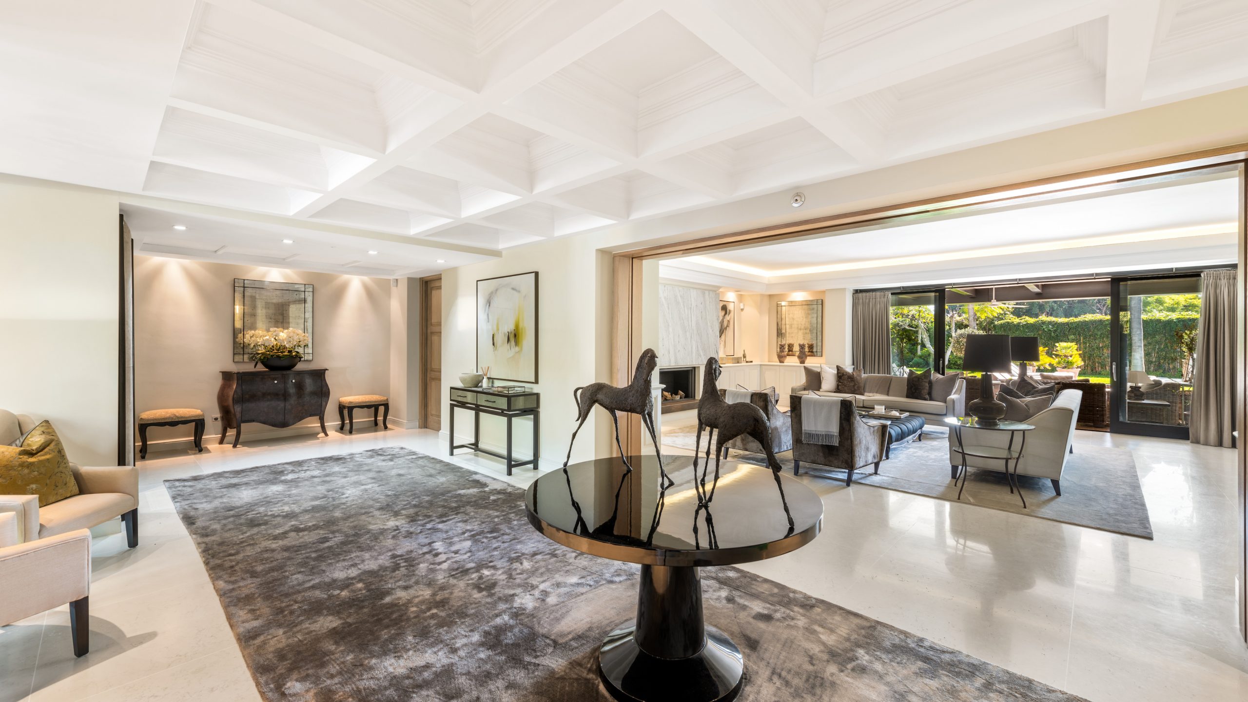 entrance hall of Villa Amapola Marbella Golden Mile