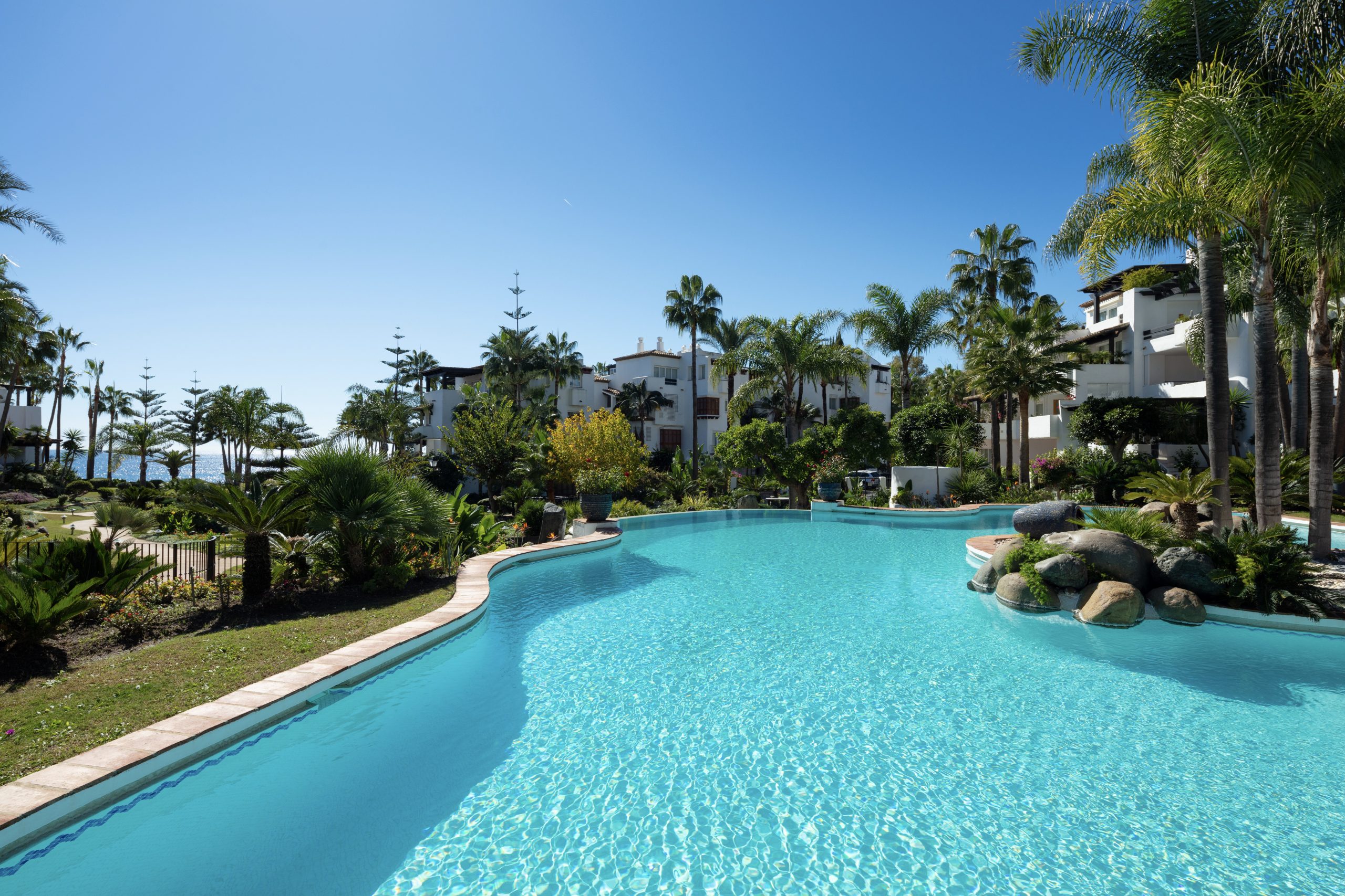 Jardin Japonés Marina de Puente Romano Marbella