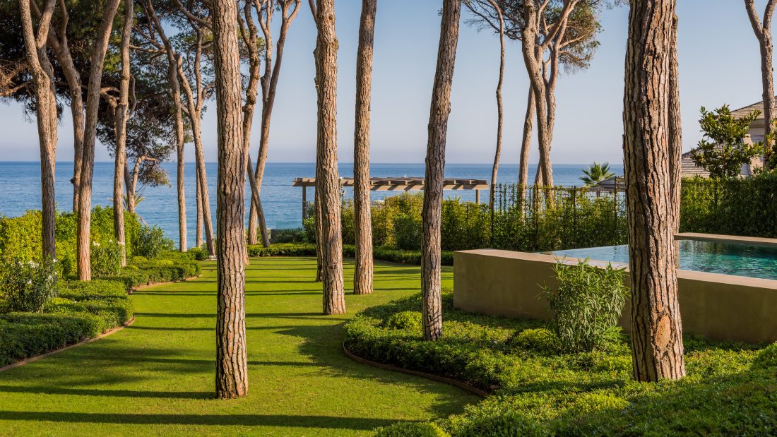 Marbella club villa - Callum Swan Realty