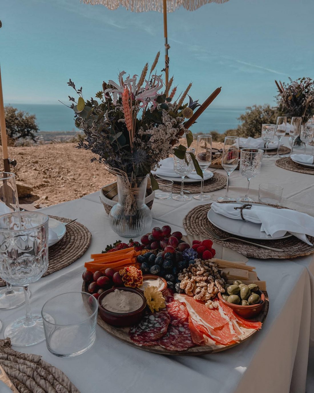 picnic for valentines day in marbella